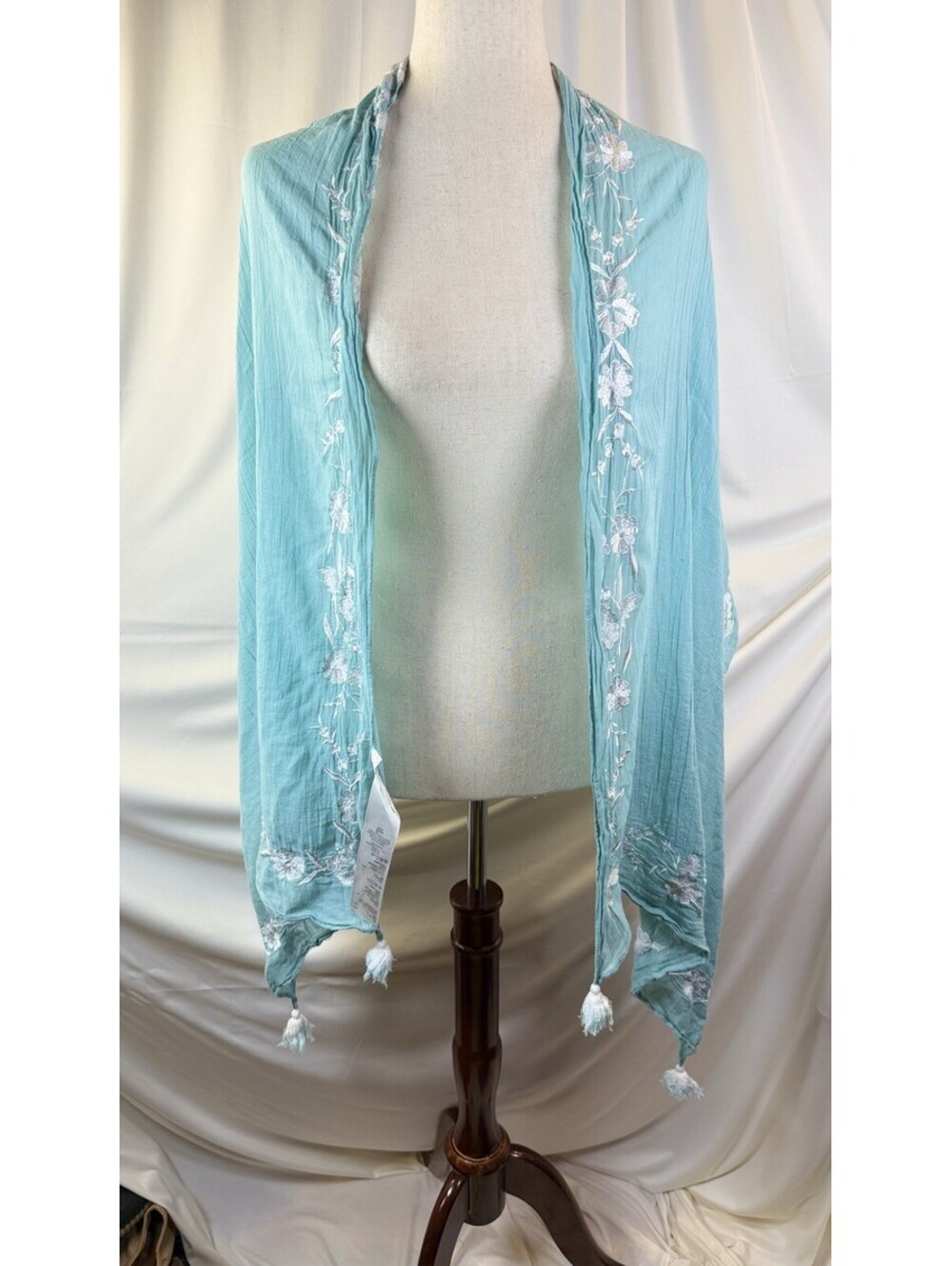 Tommy Bahama Womens Lightweight Shaw/Scarf Aqua Floral Embroidery 100% Cotton